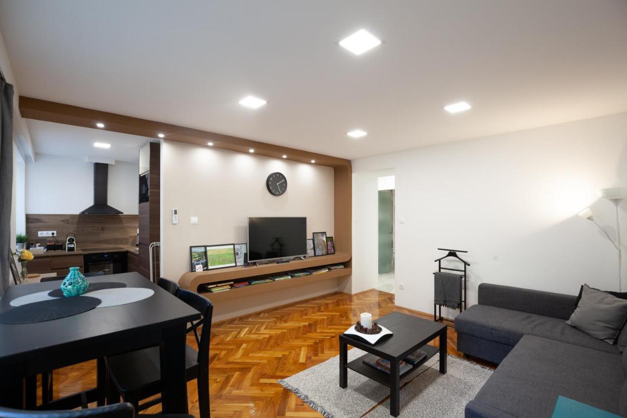 Ferienwohnung Stellar Downtown Szegedin Exterior foto